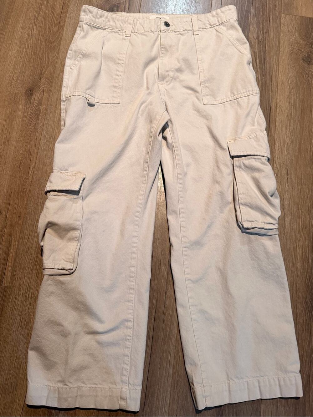 Cotton On Low Rise Cargo Denim Jean Cream Baggy Pockets Wide Leg Women’s Size 12